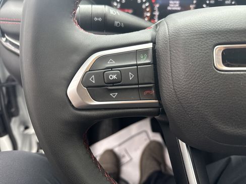 Used 2023 Jeep Compass Trailhawk w/ Trailhawk Convenience Group image 18