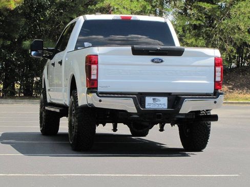 Used 2022 Ford F250 XLT w/ XLT Value Package AWD/4WD image 11