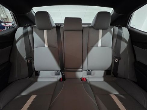 Used 2025 Toyota Camry SE image 15