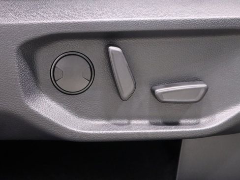 New 2025 Ford Ranger Lariat w/ Black Appearance Package image 17