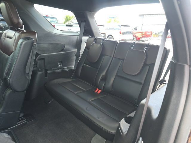 Used 2021 Ford Explorer Platinum w/ Equipment Group 601A AWD/4WD image 25