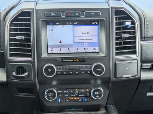 Used 2019 Ford Expedition Limited w/ Equipment Group 301A RWD image 5