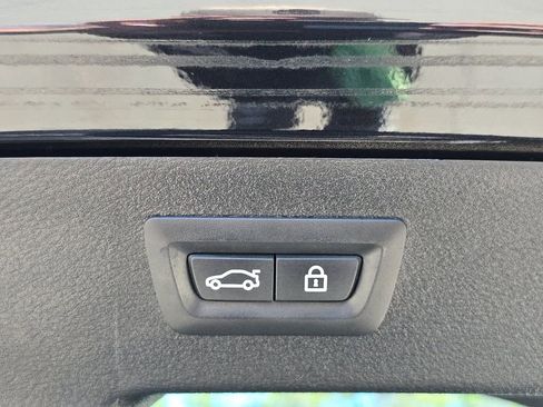 Used 2017 BMW X6 M AWD/4WD image 16