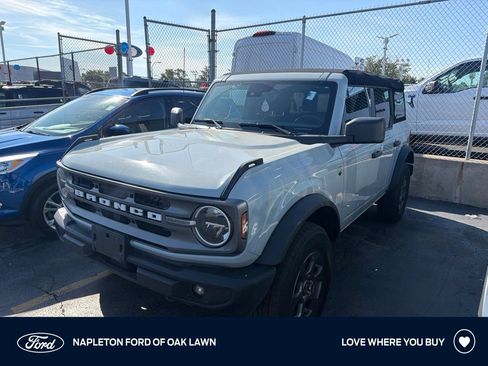 Used 2023 Ford Bronco Big Bend AWD/4WD image 1