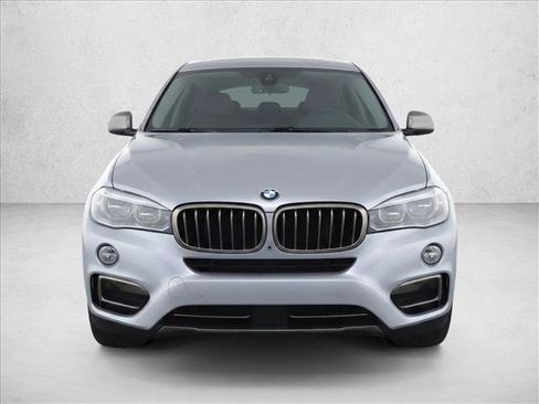 Used 2019 BMW X6 sDrive35i w/ Premium Package RWD image 2