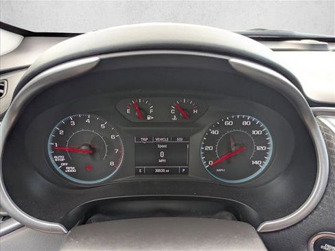 Used 2025 Chevrolet Malibu LT FWD image 11