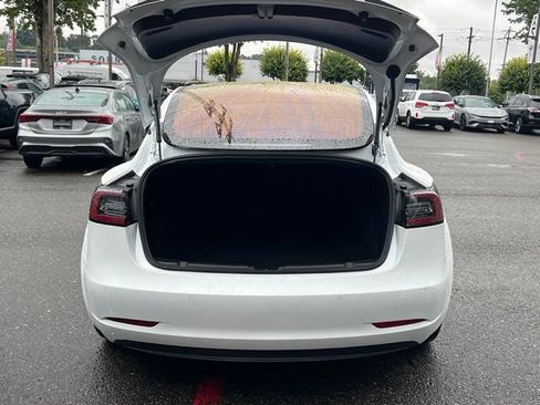 Used 2018 Tesla Model 3 Long Range RWD image 8