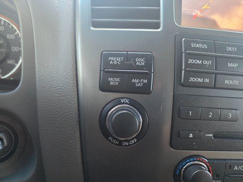 Used 2012 Nissan Armada Platinum image 32