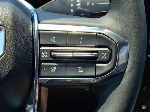Used 2025 GMC Terrain Elevation AWD/4WD image 22