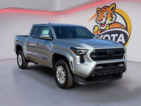 New 2026 Toyota Tacoma SR5 image 3