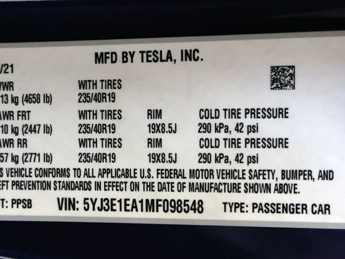Used 2021 Tesla Model 3 Standard Range Plus RWD image 48