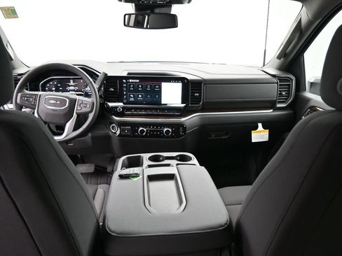 New 2026 GMC Sierra 3500 SLE w/ SLE Value Package image 21