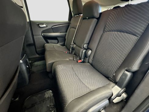 Used 2018 Dodge Journey SE w/ Connectivity Group image 13