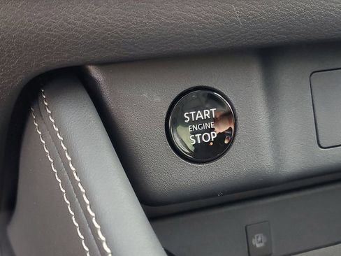 New 2026 Nissan Rogue Platinum w/ Platinum Premium Package image 19