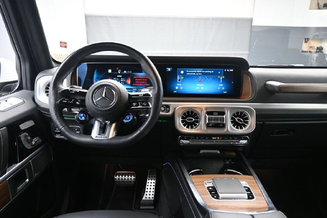 Used 2026 Mercedes-Benz G 63 AMG 4MATIC image 9