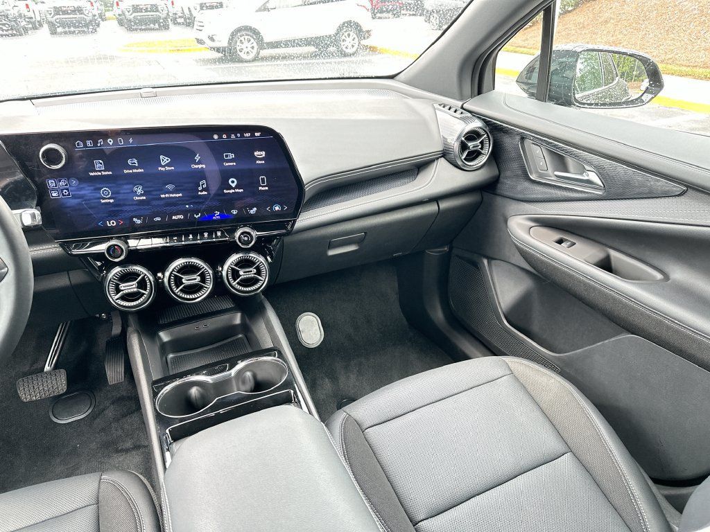 Used 2024 Chevrolet Blazer EV LT AWD/4WD image 20