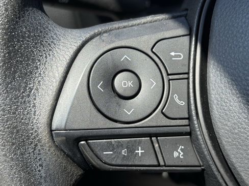 Used 2023 Toyota RAV4 LE FWD image 14