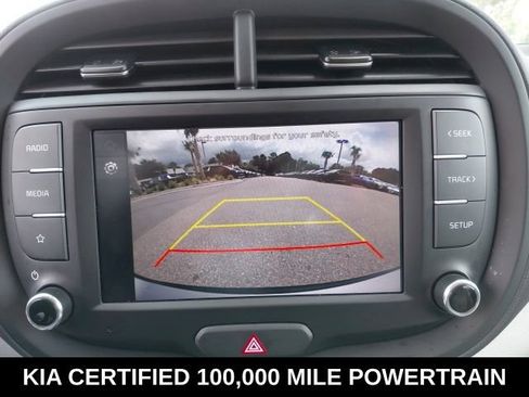 Certified 2025 Kia Soul LX w/ LX Technology Package FWD image 16