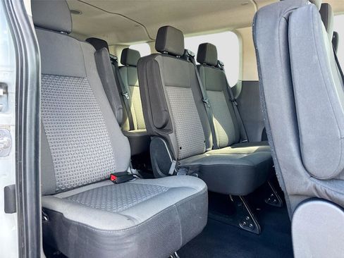 Used 2024 Ford Transit 350 XLT image 32