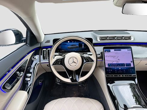 Used 2023 Mercedes-Benz S 580 4MATIC Sedan image 17