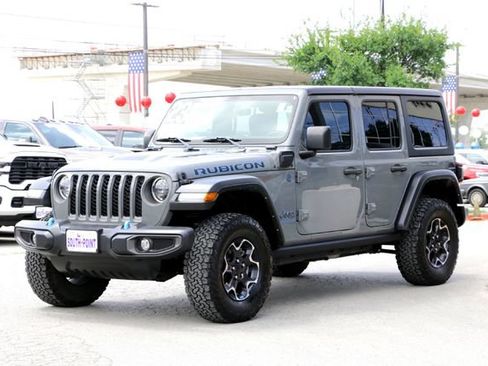 Used 2023 Jeep Wrangler Unlimited Rubicon 4xe w/ Cold Weather Group AWD/4WD image 7