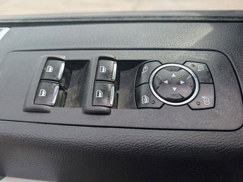 Used 2018 Ford F150 Lariat w/ Equipment Group 502A Luxury image 31