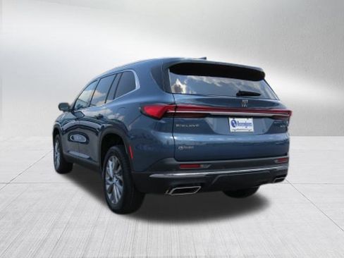 New 2025 Buick Enclave Preferred w/ Power Package image 5