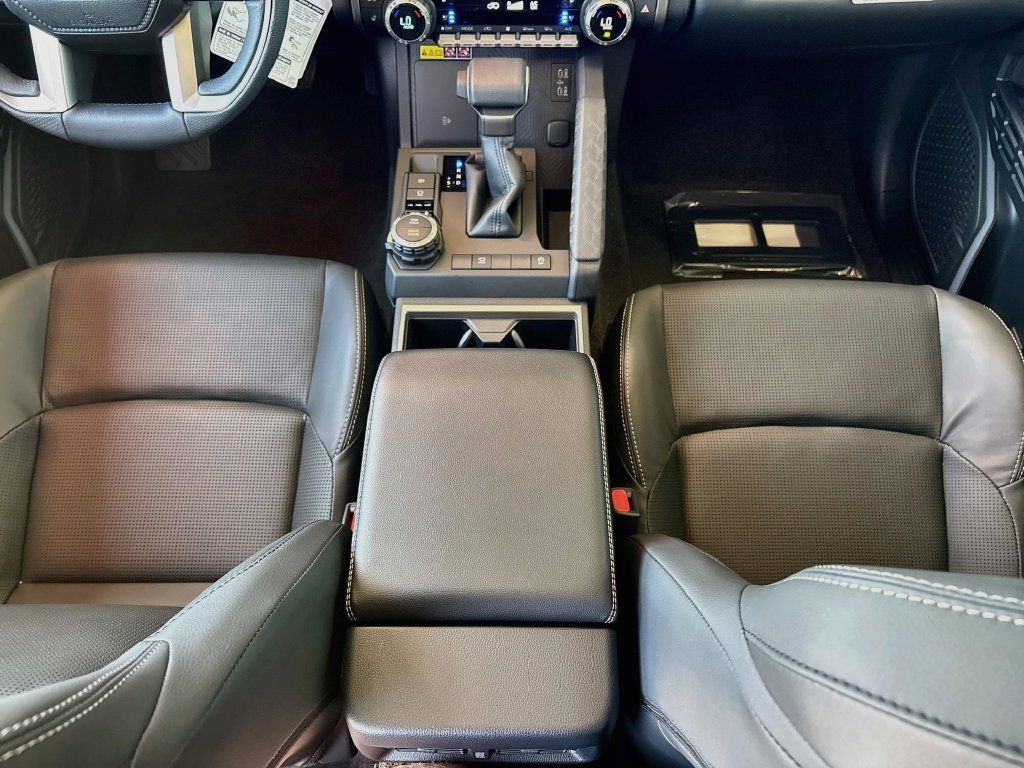 New 2026 Toyota 4Runner Limited AWD/4WD image 16