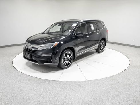 Used 2019 Honda Pilot Touring image 39