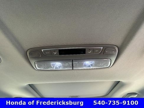 Used 2022 Kia Telluride S image 27