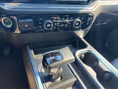 Used 2023 Chevrolet Silverado 1500 High Country w/ Technology Package image 24