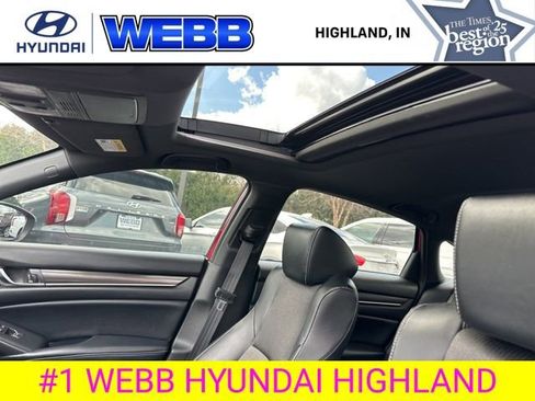 Used 2018 Honda Accord Sport image 22