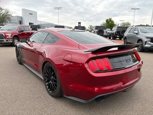 Used 2017 Ford Mustang GT Premium w/ GT Performance Package RWD image 3
