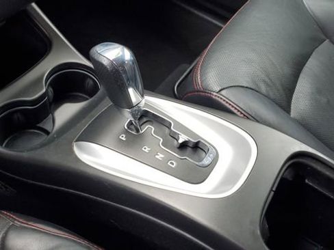 Certified 2019 Dodge Journey GT image 17