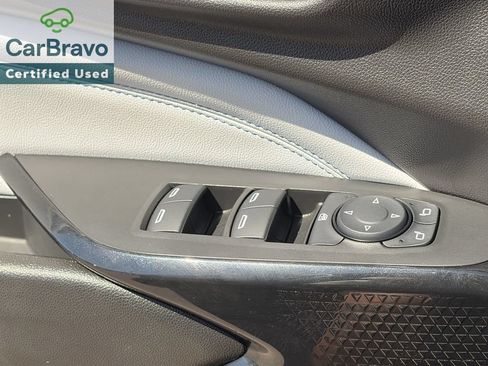 Certified 2025 Chevrolet Trax LT w/ Sunroof Package FWD image 20