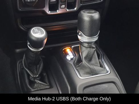 Used 2021 Jeep Wrangler Unlimited Sport AWD/4WD image 27