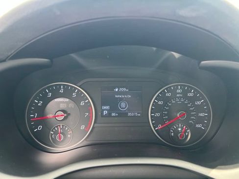 Used 2021 Kia Stinger GT-Line w/ Sun & Sound Package AWD/4WD image 11