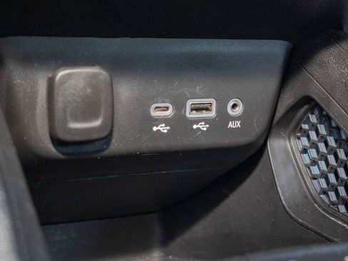 Used 2023 Chevrolet TrailBlazer LS image 21