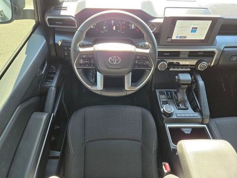 Used 2025 Toyota 4Runner SR5 image 15