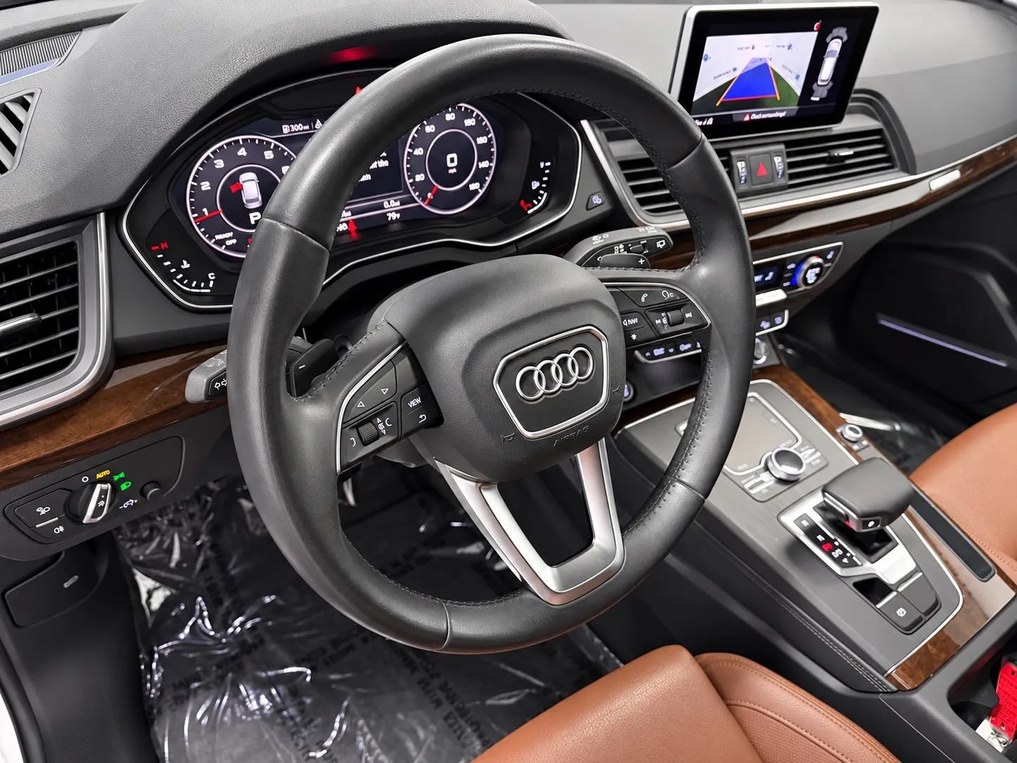 Used 2019 Audi Q5 2.0T Premium Plus w/ Premium Plus Package AWD/4WD image 10