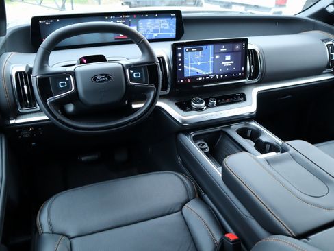 New 2025 Ford Expedition Tremor image 2