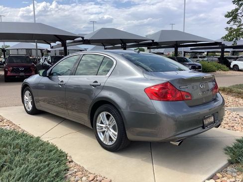 Used 2013 INFINITI G37 x Sedan w/ Premium Pkg AWD/4WD image 3