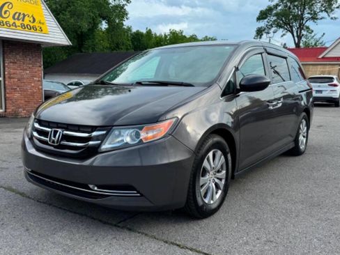 Used 2016 Honda Odyssey SE image 3