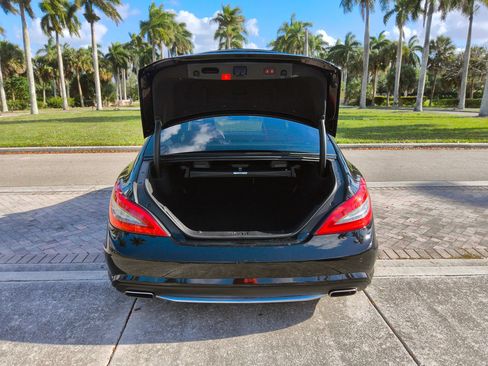 Used 2013 Mercedes-Benz CLS 550 4MATIC image 13