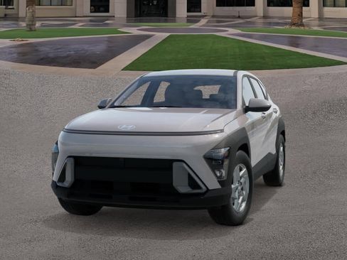 New 2026 Hyundai Kona SE image 6