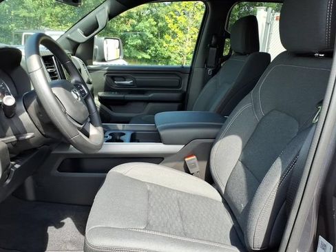 New 2026 RAM 1500 Express AWD/4WD image 12