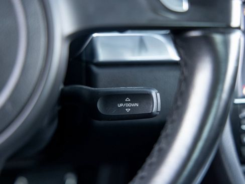 Certified 2014 Porsche 911 Carrera 4S image 33