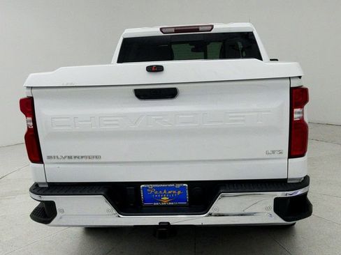 Used 2024 Chevrolet Silverado 1500 LTZ w/ LTZ Convenience Package II RWD image 7
