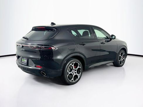 Used 2024 Alfa Romeo Tonale Veloce AWD/4WD image 9