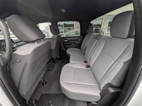 Used 2024 RAM 2500 Big Horn image 19